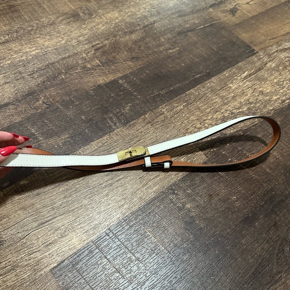 Women’s Adjustable White soft leather belt with adjustable gold accent - Picture 4 of 5